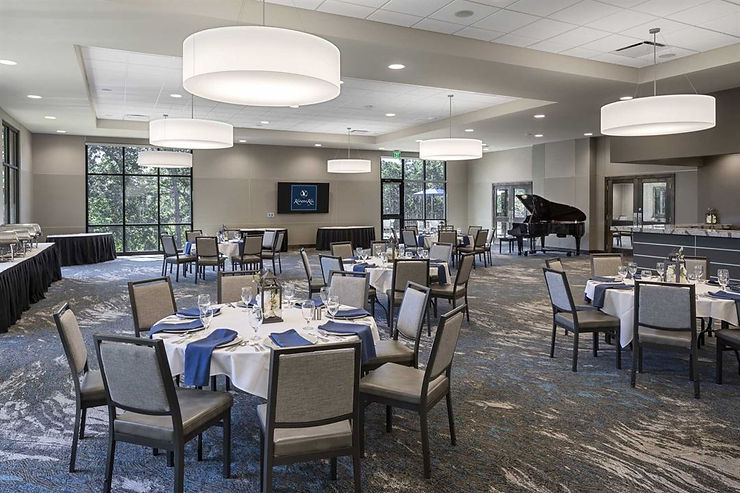 Keowee Key - The Perfect Canvas for Your Custom Home 8 Restaurants and Dining
