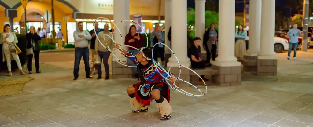 A view of a street performer in Scottsdale, AZ